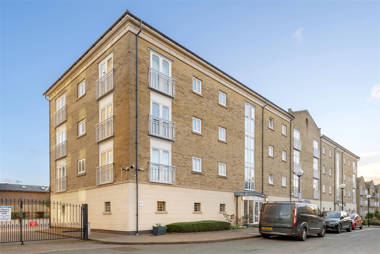 Millennium Drive, Dockland, E14